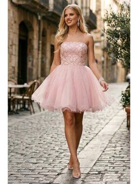Clearance Pink Elegant Strapless Beaded Evening Tulle Homecoming Dress 231P0565